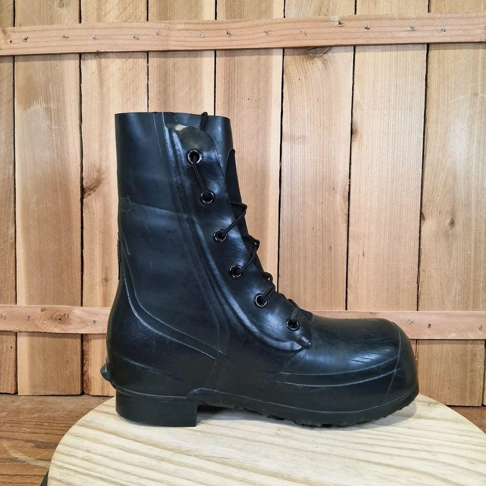 Vintage Bata US Military Mickey Mouse Rubber Boots Mens 8N Black Cold Weather